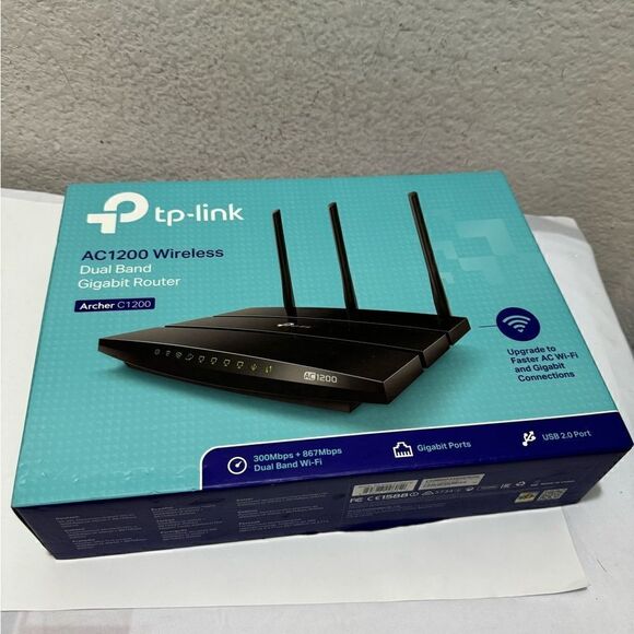 TP-Link AC1200 Wireless Wi-Fi Gigabit Router (Archer C5) - Picture 2 of 5